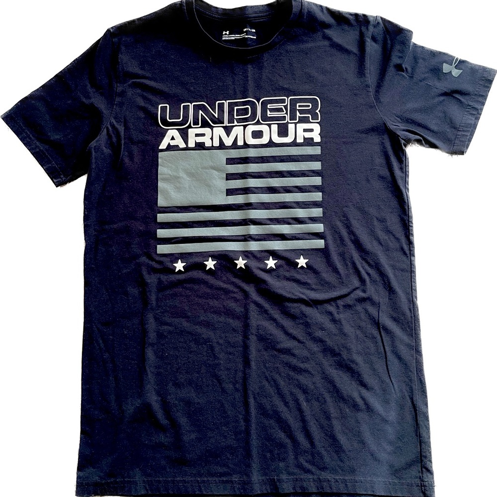 Men’s Under Armour Shirt, size Small (black) NWOT!